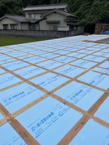 2023.6.21　大引きと大引きの間に床断熱90㎜　