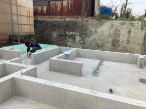 2023.12.11　水道工事　　屋内給排水　給水・給湯のﾍｯﾀﾞｰ管